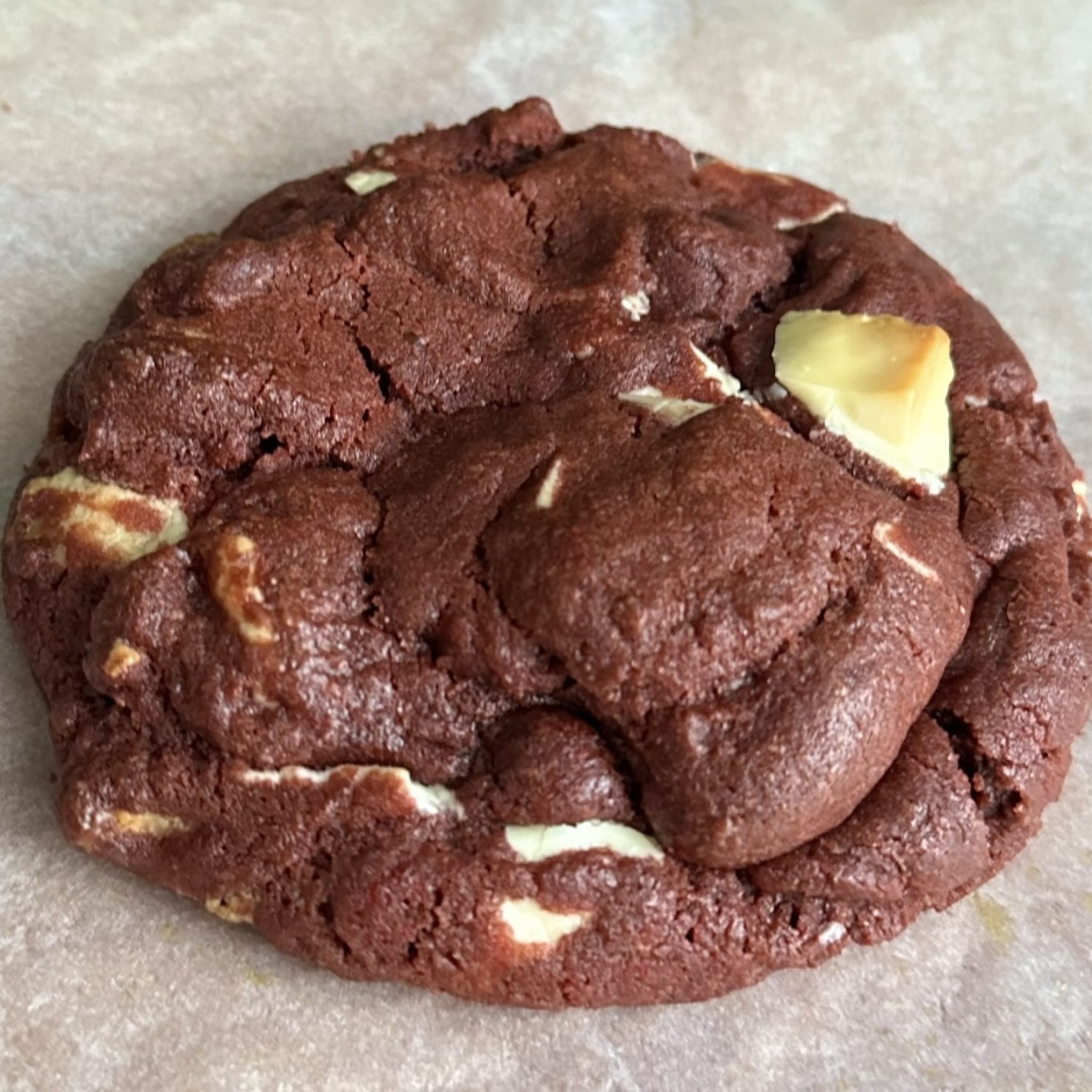 Red Velvet Cookie